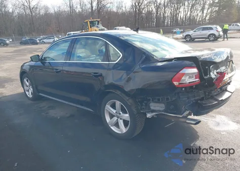 2015 Volkswagen Passat 2.0L Tdi Se z USA, uszkodzony, nr VIN 1VWBV7A36FC046352